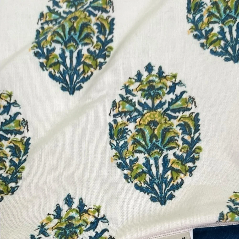 Pottery Barn Aurora Euro Sham Zip Closure